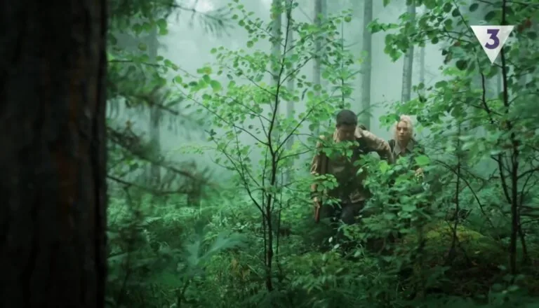 Момент из 10 серии 1 сезона