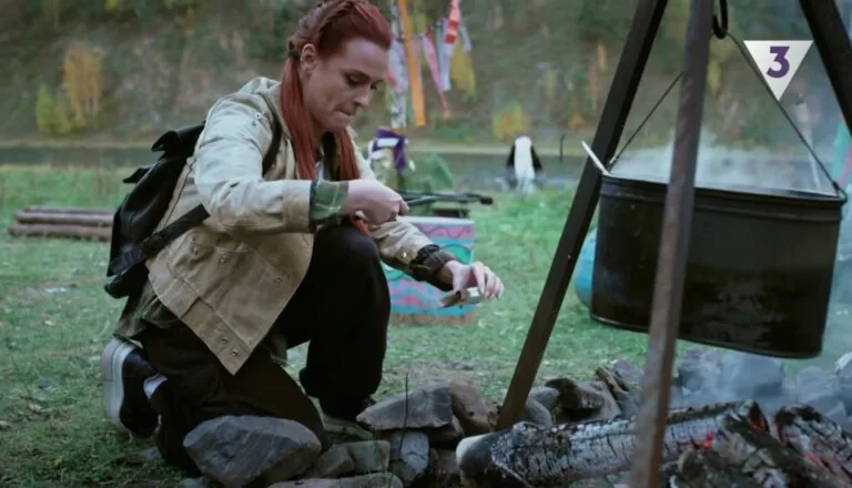 Момент из 16 серии 1 сезона