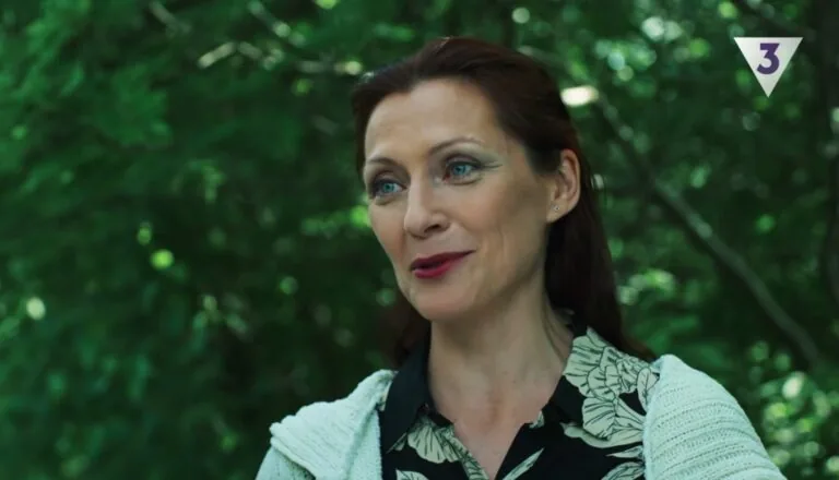 Момент из 13 серии 2 сезона