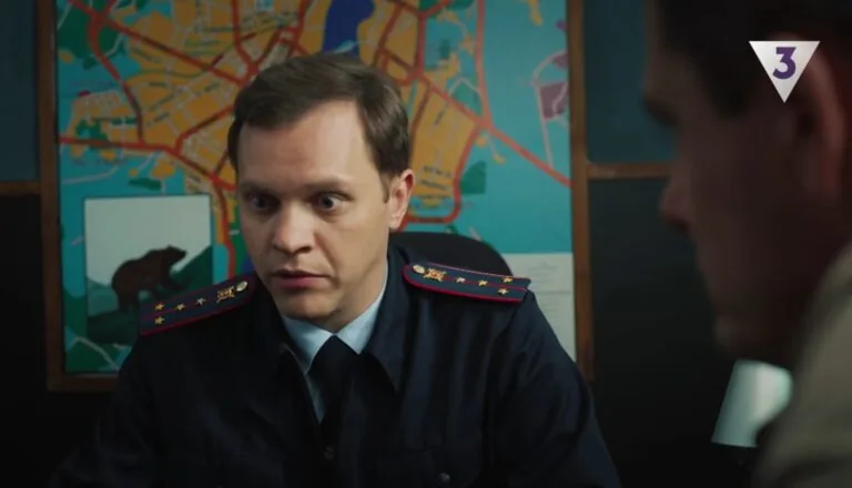 Момент из 15 серии 2 сезона